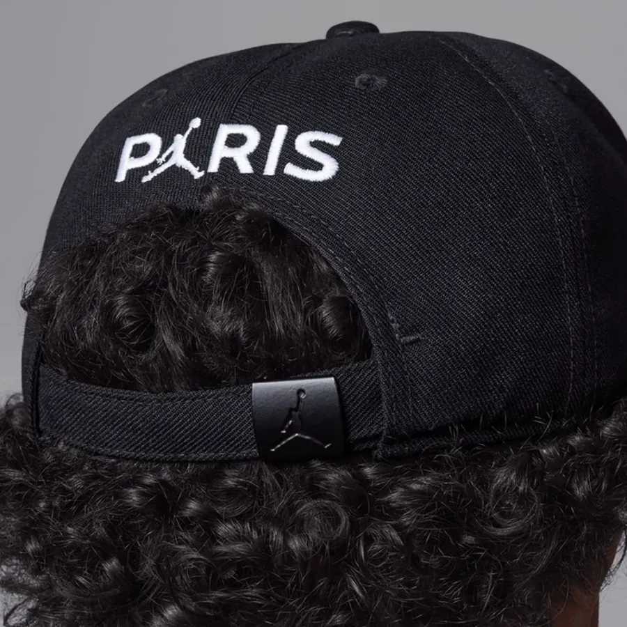 Кепка Nike Air Jordan Paris Saint‑Germain 9A0999-023
