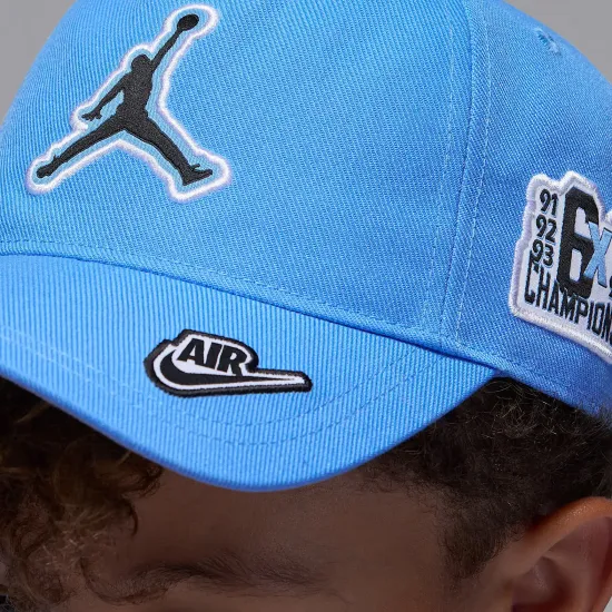 Кепка Nike Air Jordan Curved Brim Cap 9A9086-B9F