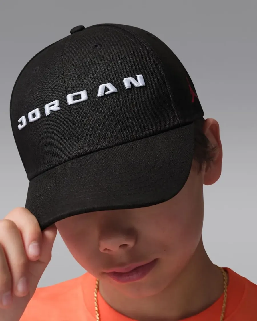 Кепка Nike Air Jordan Structured Strapback 9A9224-023