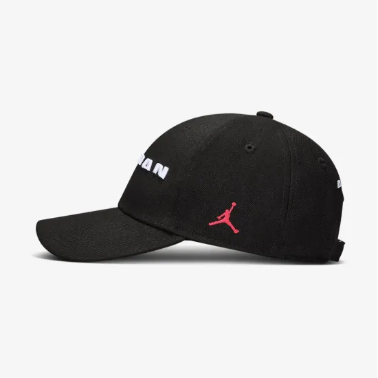 Кепка Nike Air Jordan Structured Strapback 9A9224-023