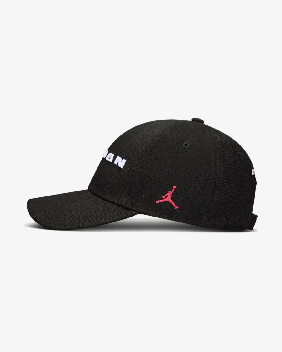 Кепка Nike Air Jordan Structured Strapback 9A9224-023