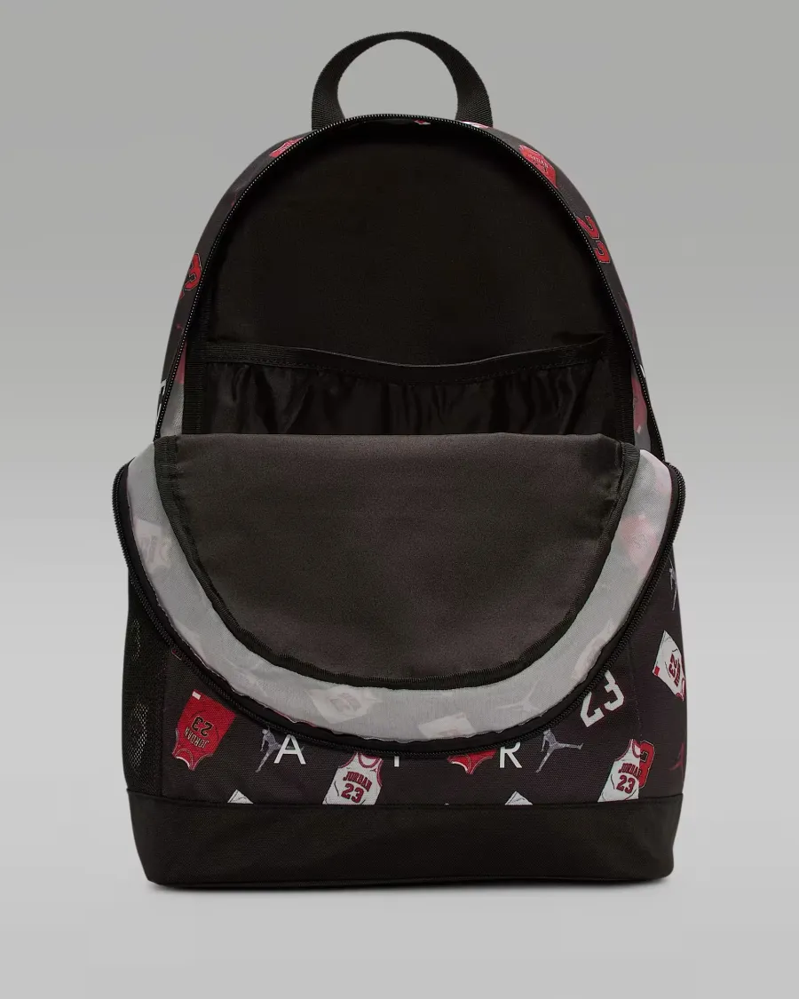 Рюкзак Nike Air Jordan Jan School Backpack 9B0503-W0G