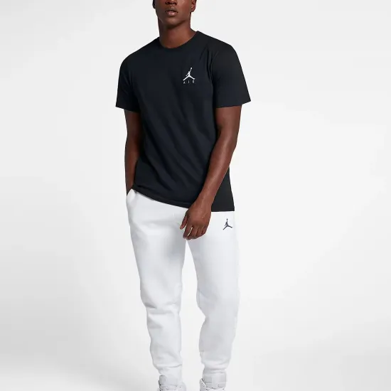 Футболка Nike Air Jordan Jumpman Air Embroidered Tee AH5296-010