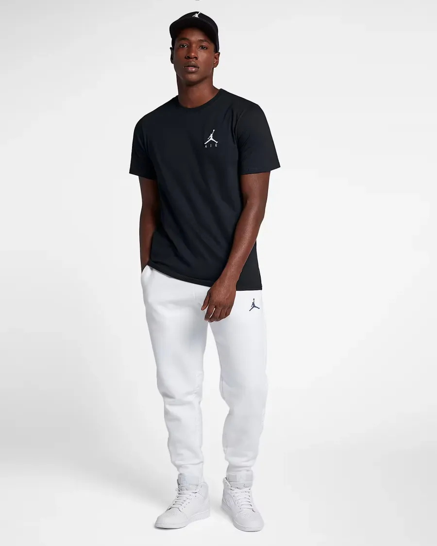 Футболка Nike Air Jordan Jumpman Air Embroidered Tee AH5296-010