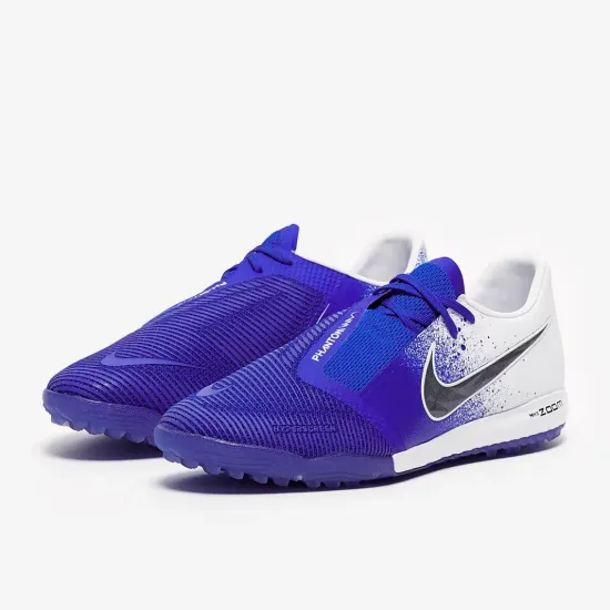 Футзалки Nike Phantom Venom Academy IC AO0570-104