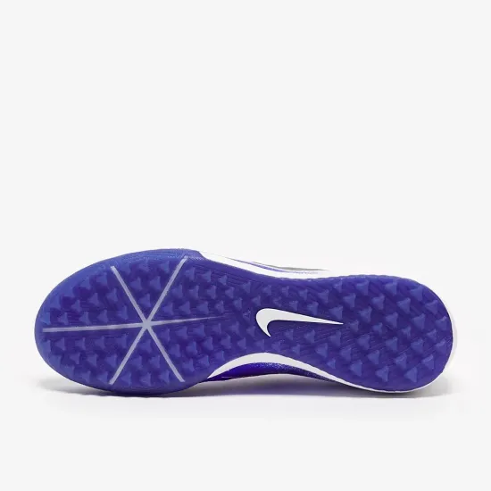 Футзалки Nike Phantom Venom Academy IC AO0570-104