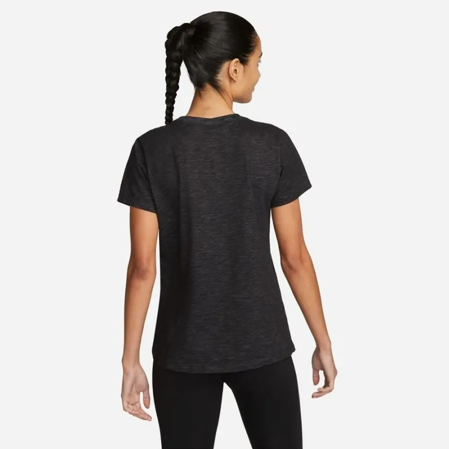 Футболка Nike Dri-FIT Tee AQ3212-010