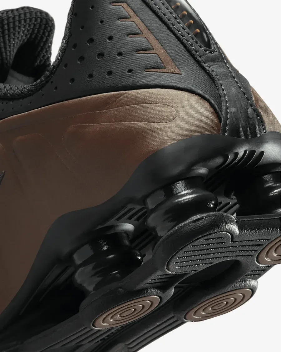 Кросівки Nike Shox R4 AR3565-007