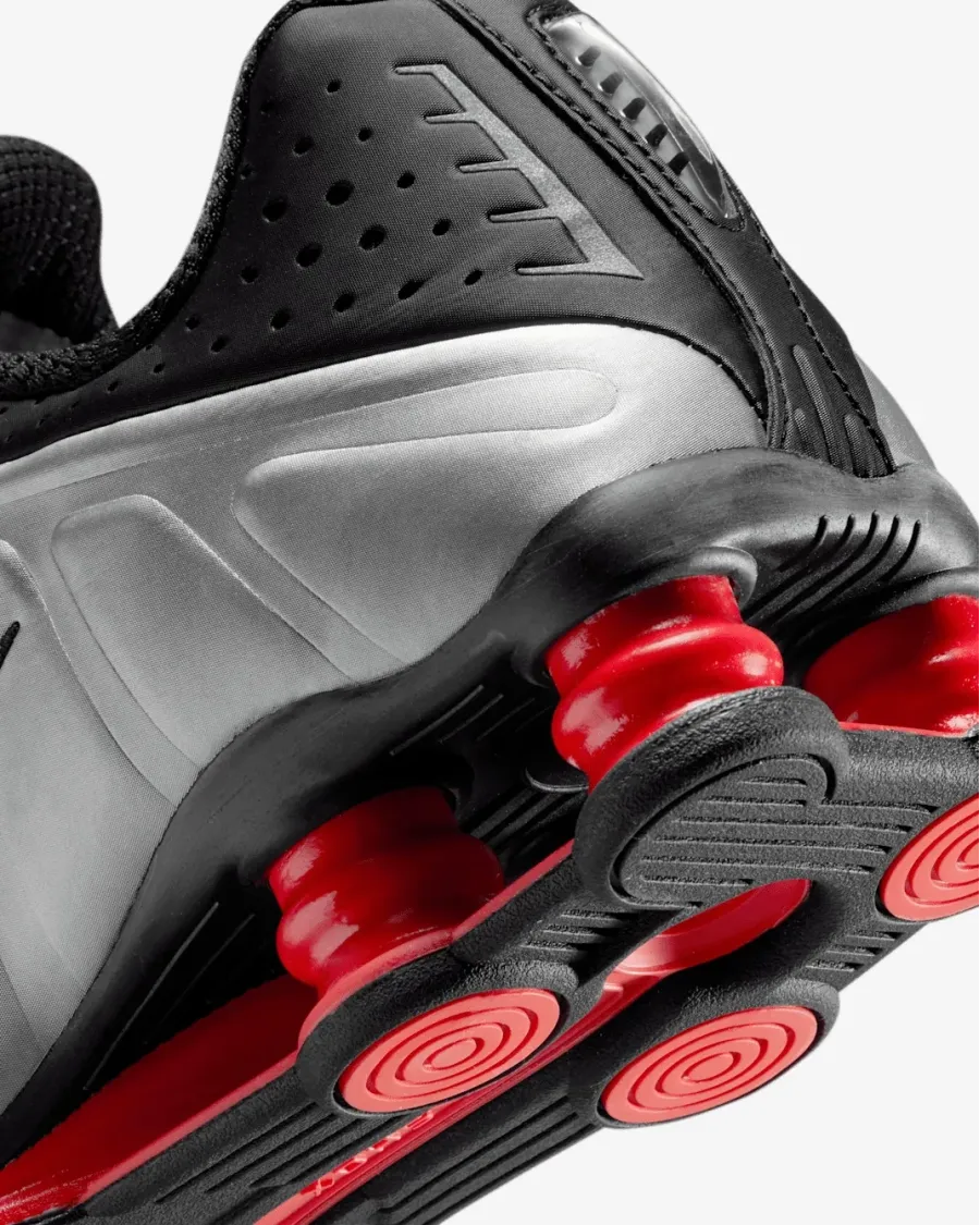 Кросівки Nike Shox R4 AR3565-011