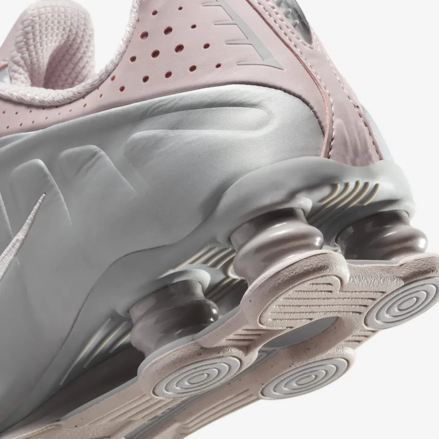 Кросівки Nike Shox R4 AR3565-600