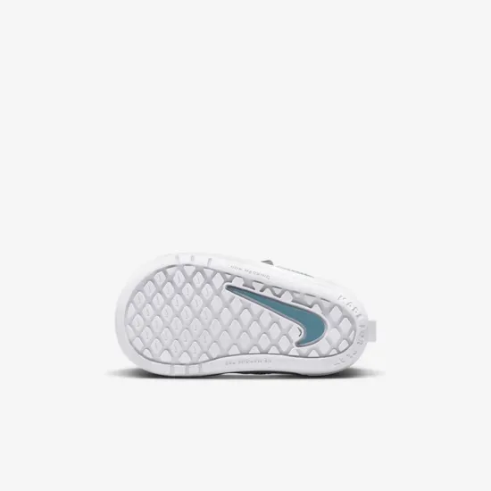Кросівки Nike Pico 5 AR4162-600