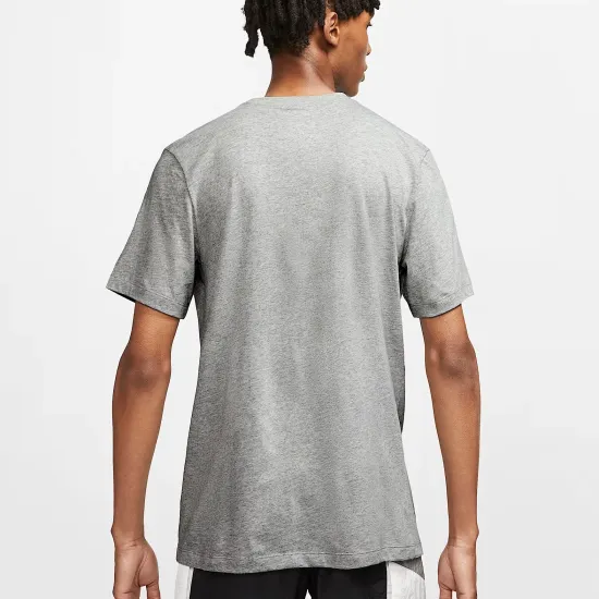 Футболка Nike Sportswear Club Tee AR4997-064
