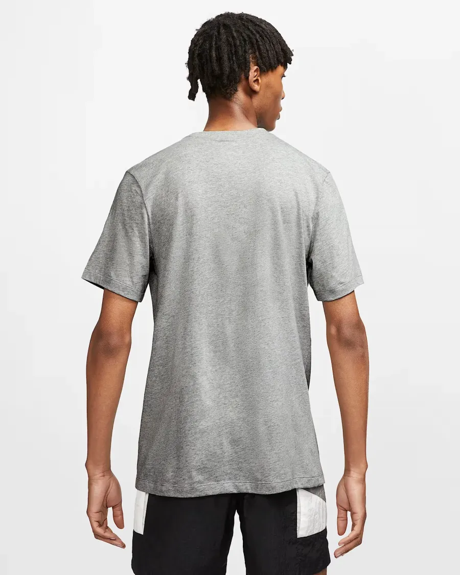 Футболка Nike Sportswear Club Tee AR4997-064