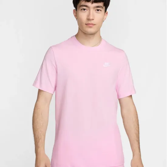 Футболка Nike Sportswear Club Tee AR4997-667