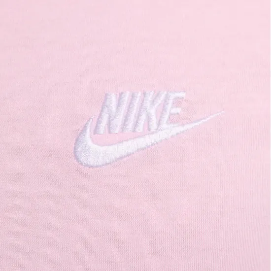 Футболка Nike Sportswear Club Tee AR4997-667