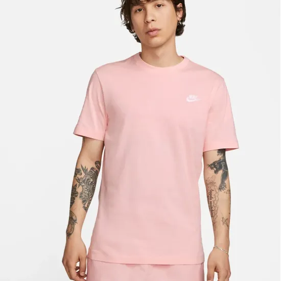 Футболка Nike Sportswear Club Tee AR4997-686