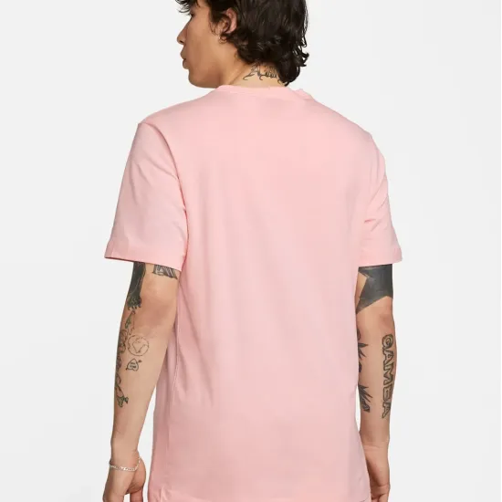 Футболка Nike Sportswear Club Tee AR4997-686