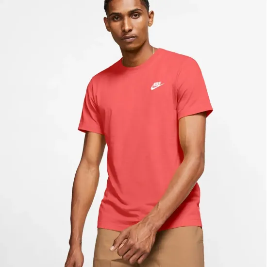 Футболка Nike Sportswear Club Tee AR4997-814