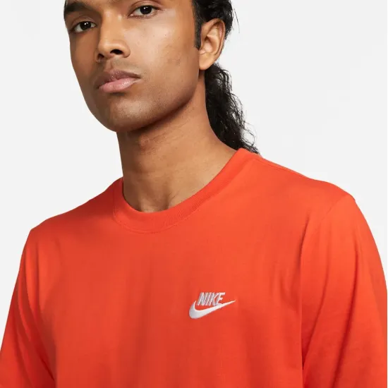 Футболка Nike Sportswear Club Tee AR4997-891