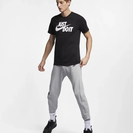 Футболка Nike Sportswear Just Do It Swoosh AR5006-011