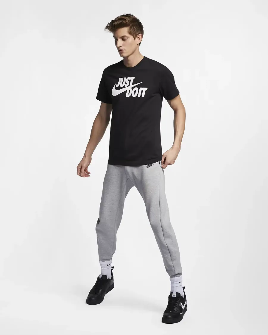 Футболка Nike Sportswear Just Do It Swoosh AR5006-011