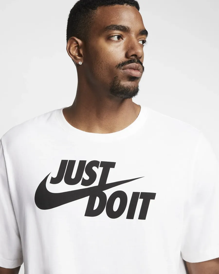 Футболка Nike Sportswear Just Do It Swoosh AR5006-100