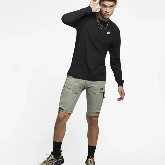 Футболка Nike Sportswear Club Long-Sleeve AR5193-010