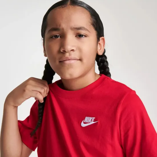 Футболка Nike Sportswear Embroidered Futura AR5254-657