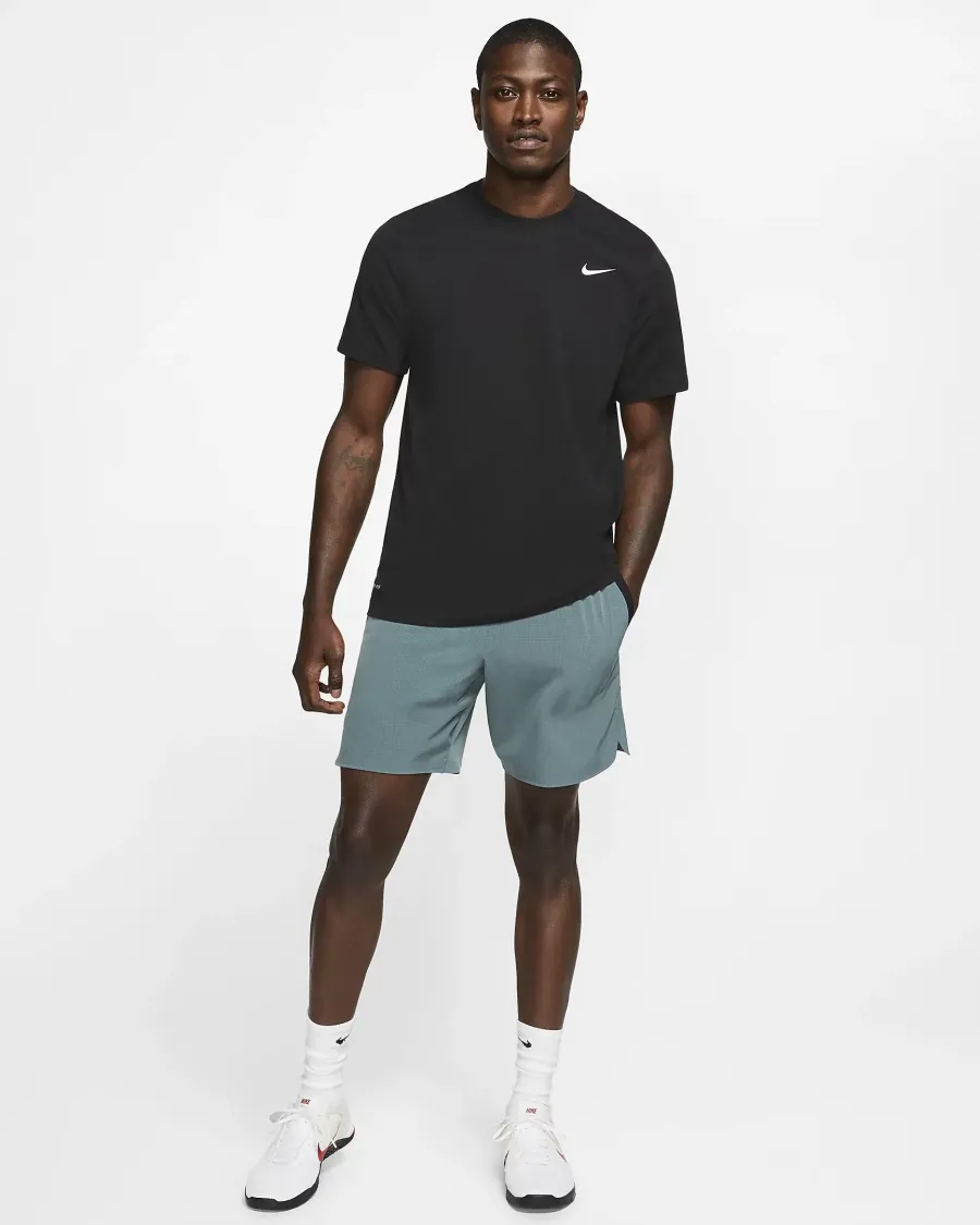 Футболка Nike Dri-FIT Dry Tee DFC Crew Solid AR6029-010