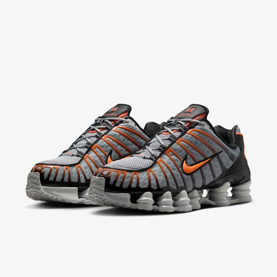 Кросівки Nike Shox TL AV3595-011