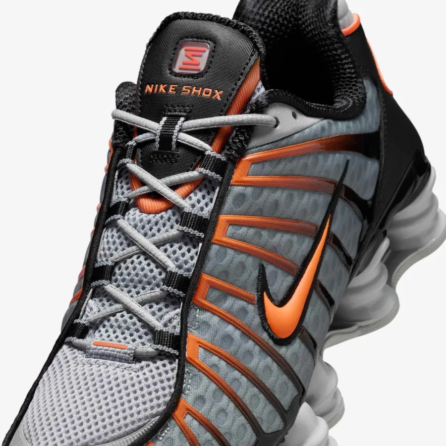 Кросівки Nike Shox TL AV3595-011