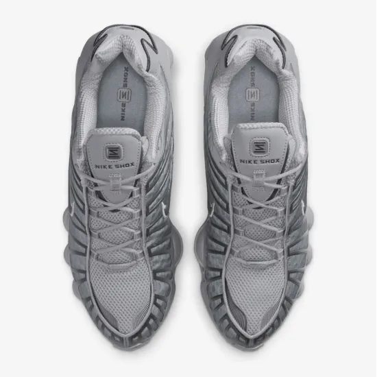 Кросівки Nike Shox TL AV3595-015