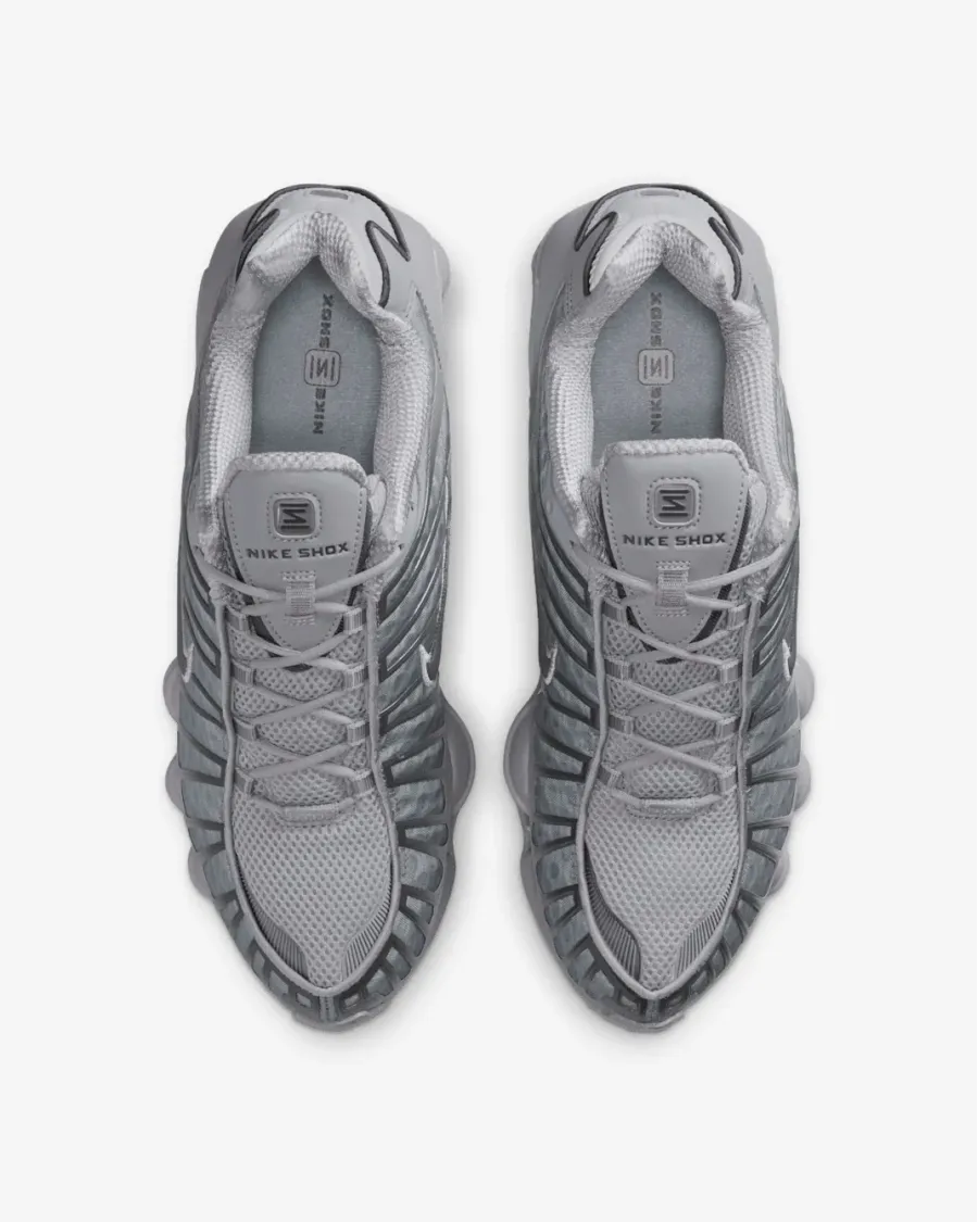 Кросівки Nike Shox TL AV3595-015