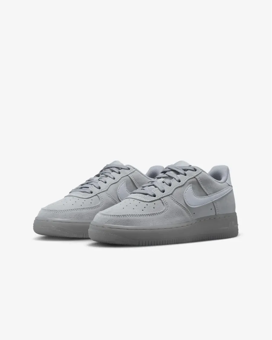 Кросівки Nike Air Force 1 LV8 BQ5485-003