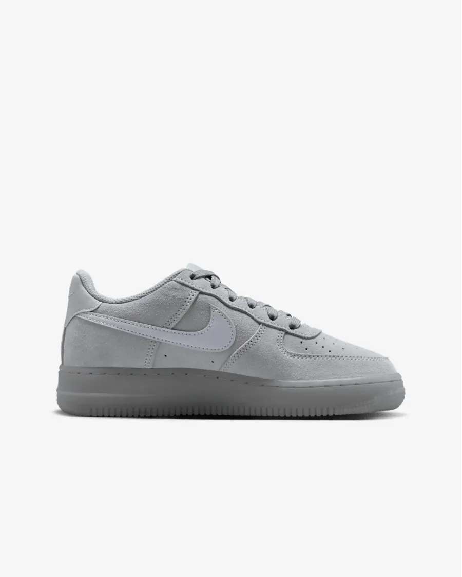 Кросівки Nike Air Force 1 LV8 BQ5485-003