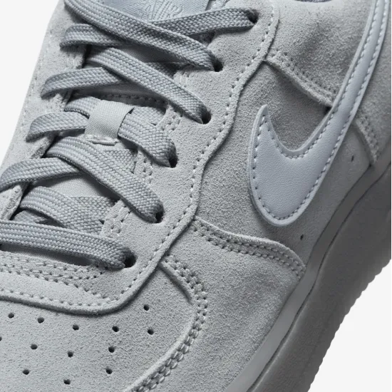 Кросівки Nike Air Force 1 LV8 BQ5485-003