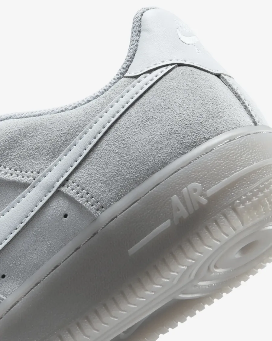 Кросівки Nike Air Force 1 LV8 BQ5485-003