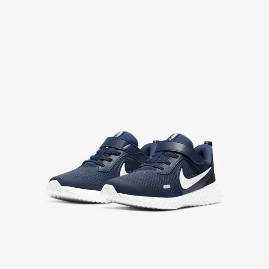 Кросівки Nike Revolution 5 BQ5672-402