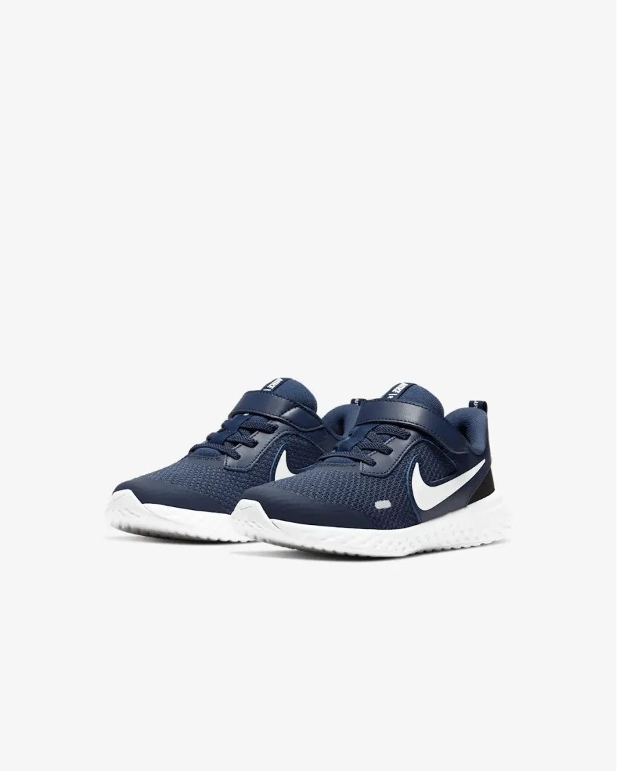 Кросівки Nike Revolution 5 BQ5672-402
