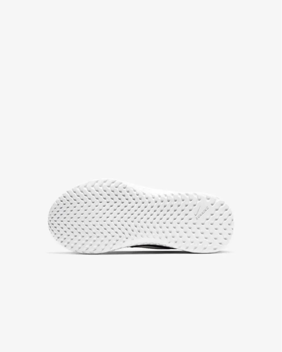 Кросівки Nike Revolution 5 BQ5672-402