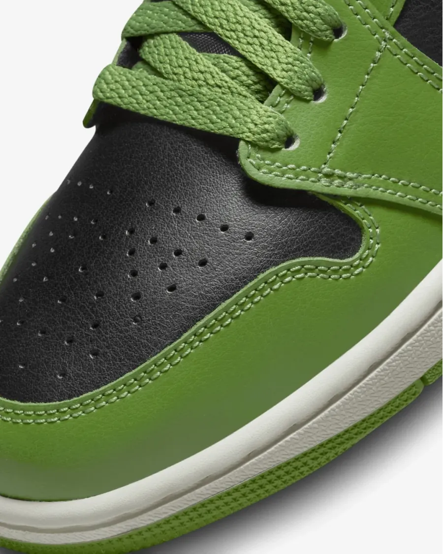 Кросівки Nike Air Jordan 1 Mid BQ6472-031