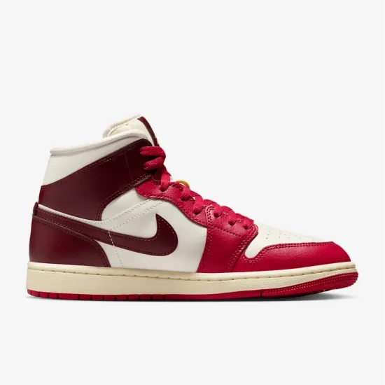 Кросівки Nike Air Jordan 1 Mid BQ6472-119