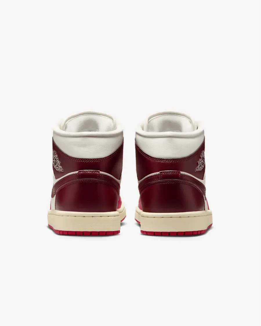 Кросівки Nike Air Jordan 1 Mid BQ6472-119