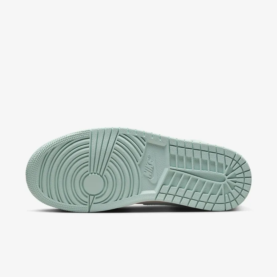 Кросівки Nike Air Jordan 1 Mid BQ6472-132