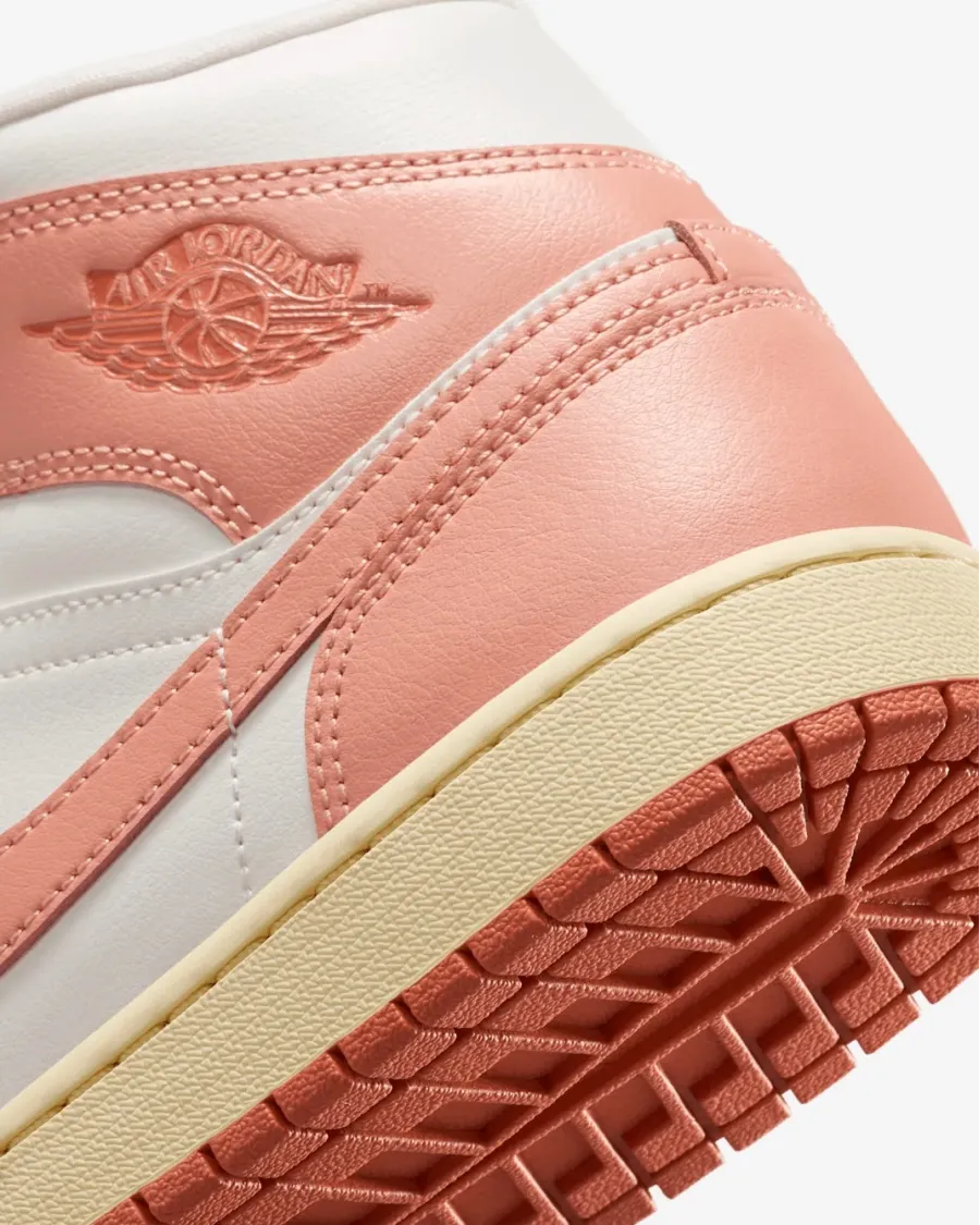 Кросівки Nike Air Jordan 1 Mid BQ6472-180