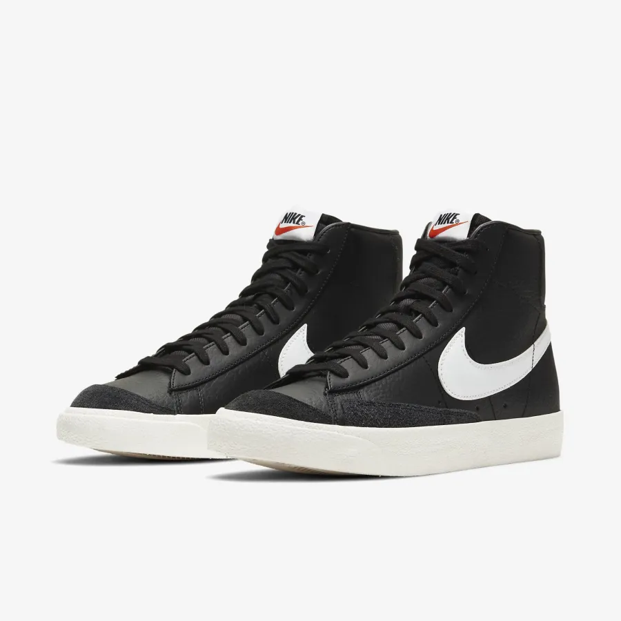 Кросівки Nike Blazer Mid 77 Vintage BQ6806-002