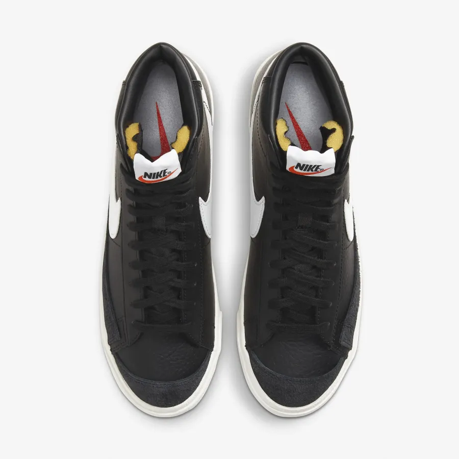 Кросівки Nike Blazer Mid 77 Vintage BQ6806-002