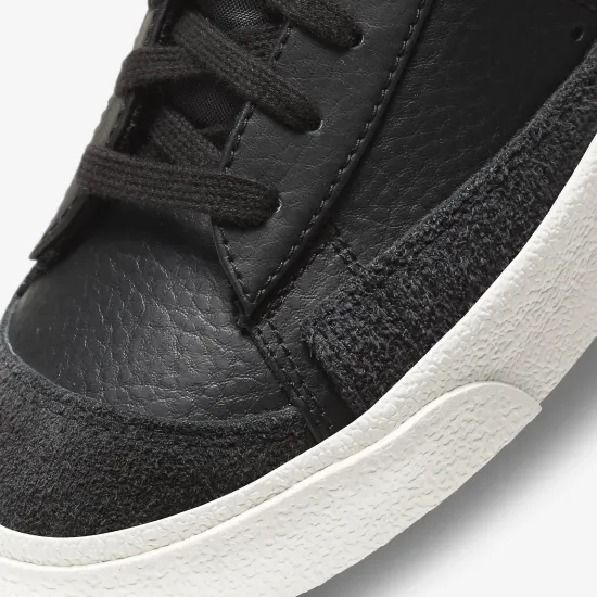 Кросівки Nike Blazer Mid 77 Vintage BQ6806-002