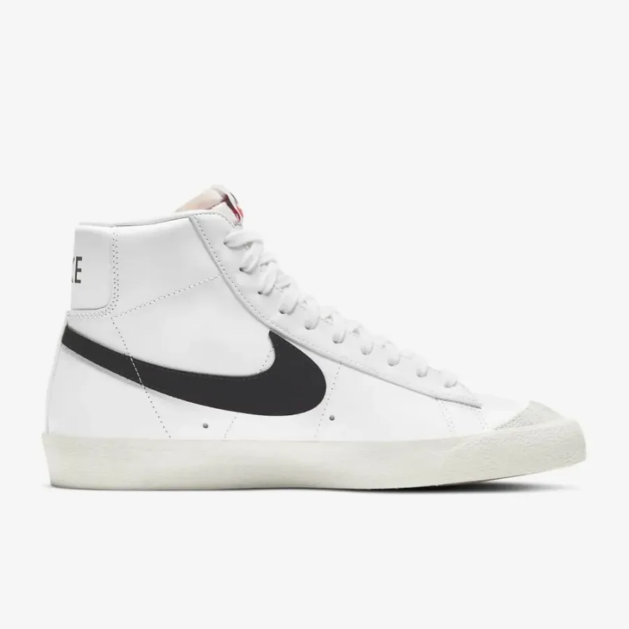 Кросівки Nike Blazer Mid 77 Vintage BQ6806-100