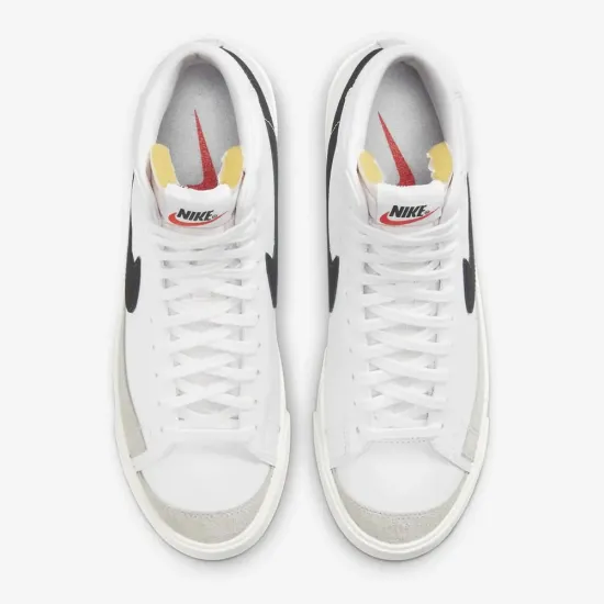 Кросівки Nike Blazer Mid 77 Vintage BQ6806-100